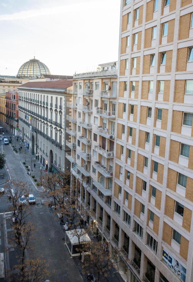 Napoli City Center - Appartamenti E Camere Nápoles Exterior foto