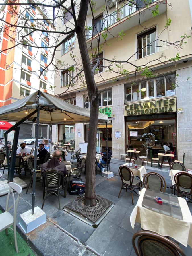 Napoli City Center - Appartamenti E Camere Nápoles Exterior foto
