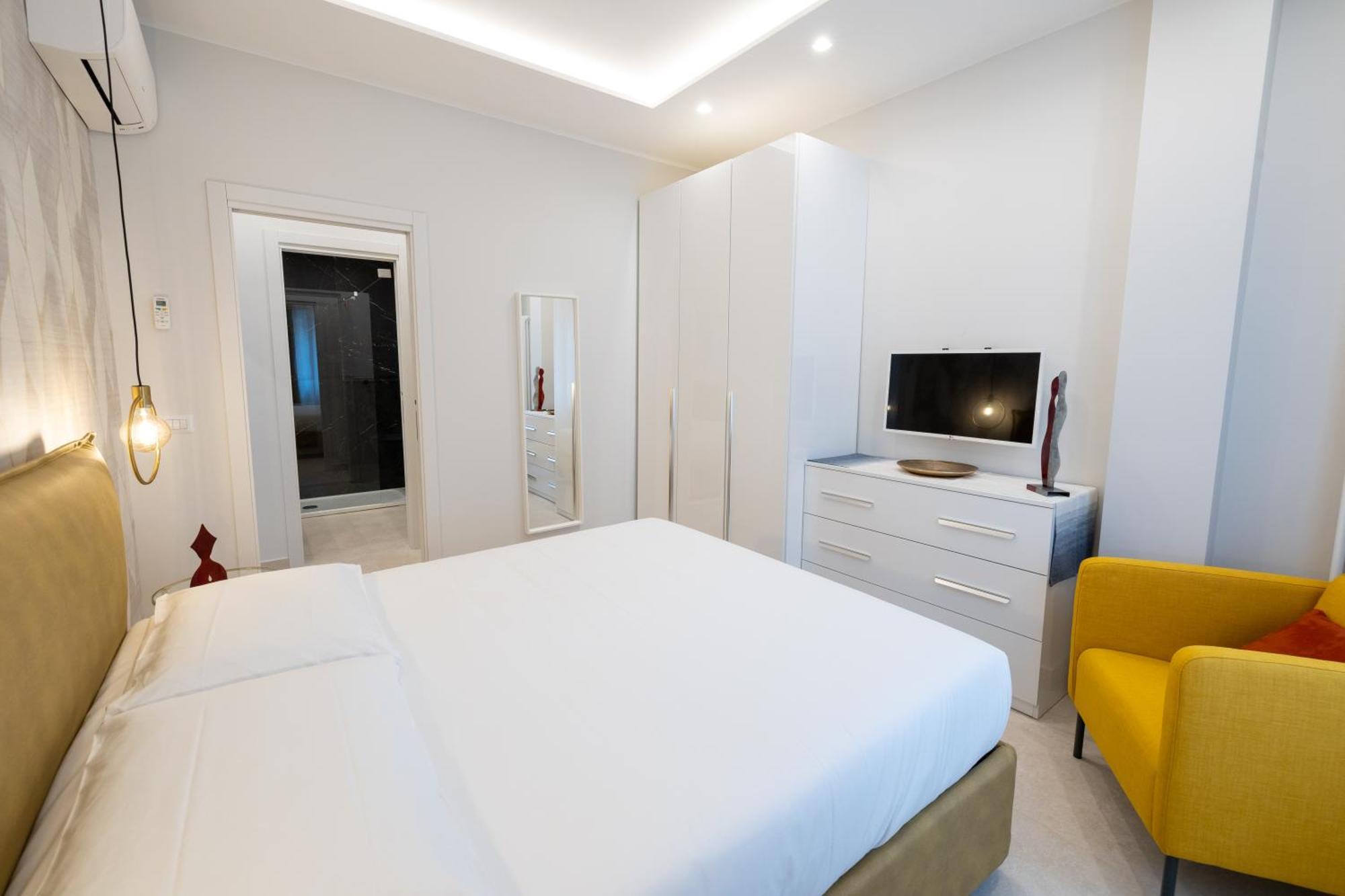 Napoli City Center - Appartamenti E Camere Nápoles Exterior foto